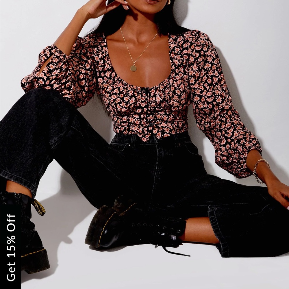 Motel Rocks Glario Crop Top in Autumn Blossom